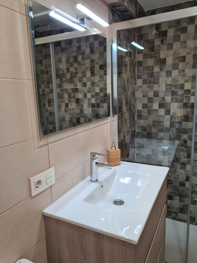 124A Apartamento Moderno 3 Habitaciones Gijón Buitenkant foto